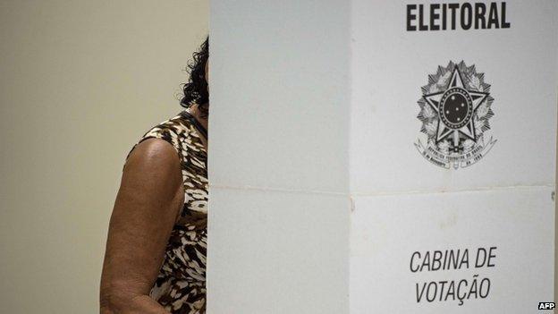 A woman votes at a polling station in Rio Branco, western Brazil. Photo: 5 October 2014