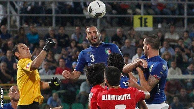 Giorgio Chiellini scored all three goals in Italy's 2-1 win against Azerbaijan