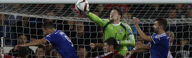 Wayne Hennessey