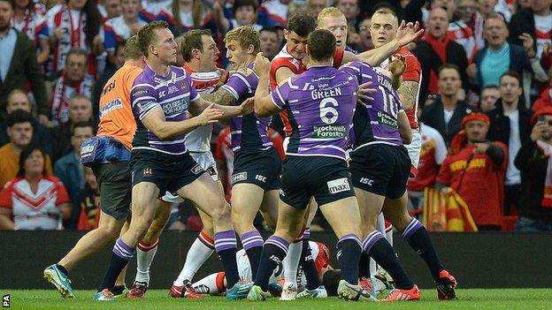 St Helens v Wigan brawl