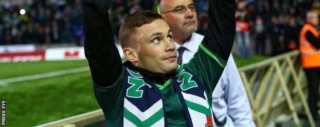 Belfast's IBF world bantamweight champion Carl Frampton took the acclaim of the Windsor Park crowd