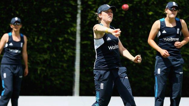 Heather Knight trains with England