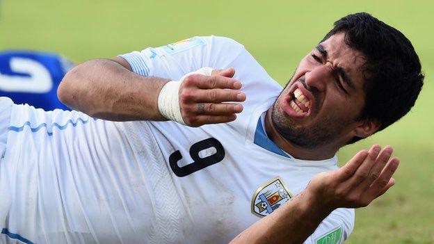 Luis Suarez playing for Uruguay