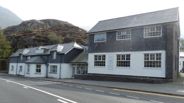 Ogwen Cottage