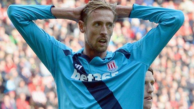 Stoke City centre-forward Peter Crouch