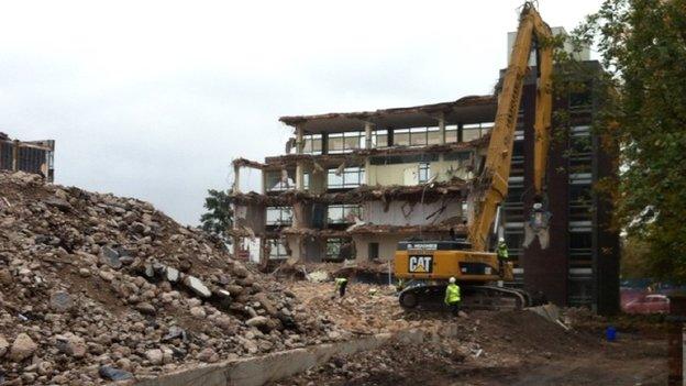 Copthall House demolition