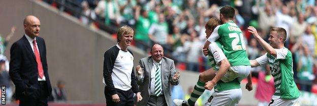 Uwe Rosler looks on as Yeovil celebrate their second goal at the 2013 League One play-off final