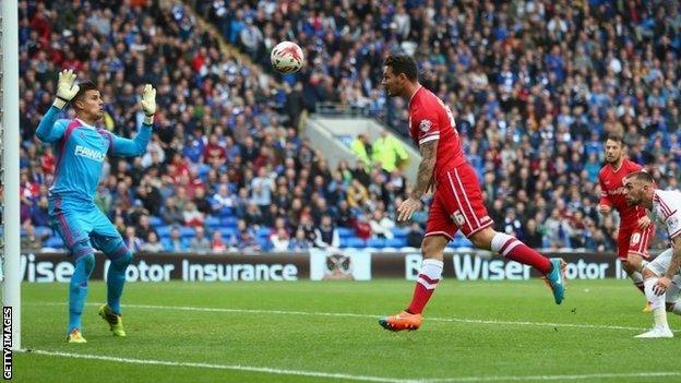 Sean Morrison goes close for Cardiff