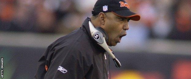 Marvin Lewis