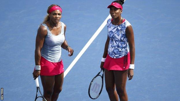 Serena Williams (left) and sister Venus