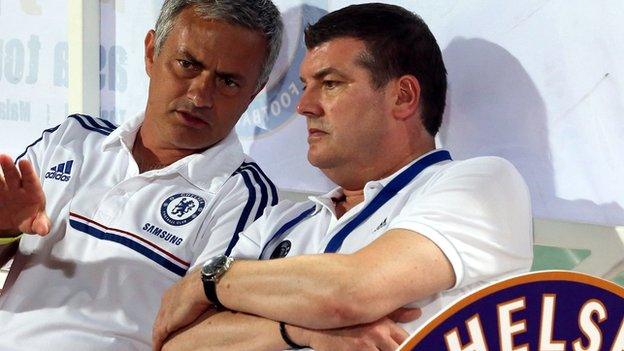 Chelsea chief executive Ron Gourlay (right) with manager Jose Mourinho