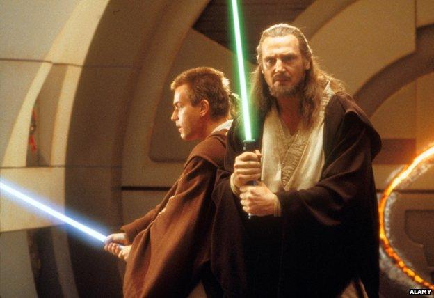 Obi-Wan Kenobi (Ewan McGregor) and Qui-Gon Jinn (Liam Neeson) in Star Wars: The Phantom Menace