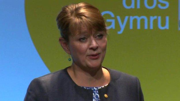 Leanne Wood speaks at the 2014 Plaid Cymru conference