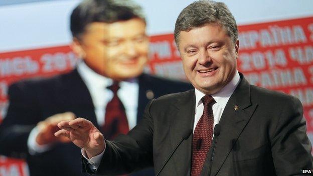 Ukrainian President Petro Poroshenko reacts during his briefing in "Petro Poroshenko Bloc" political party press centre in Kiev, Ukraine, 26 October 2014.