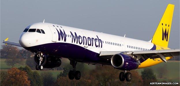 Monarch Airbus A321-231 at Luton Airport