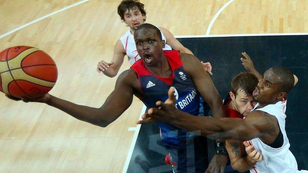 Luol Deng and GB Basketball