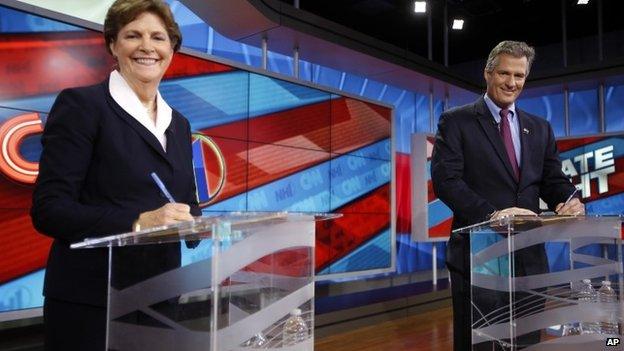 Jeanne Shaheen and Scott Brown