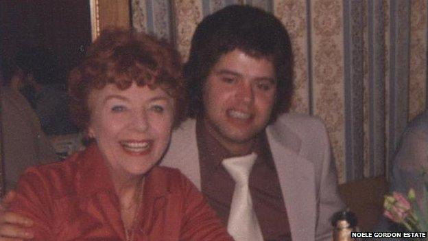 Noele Gordon and Paul Henry in 1978