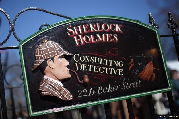 Sign for "Sherlock Holmes, consulting detective, 221b Baker Street