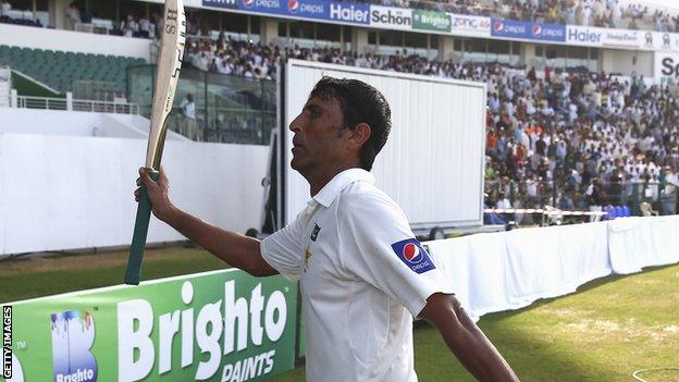 Younus Khan acknowledges his double century against Australia