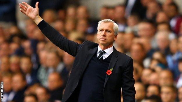 Newcastle boss Alan Pardew