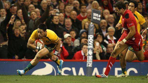 Christian Leali'ifano scores for Australia against Wales in 2013