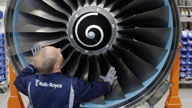 Rolls-Royce worker and jet engine