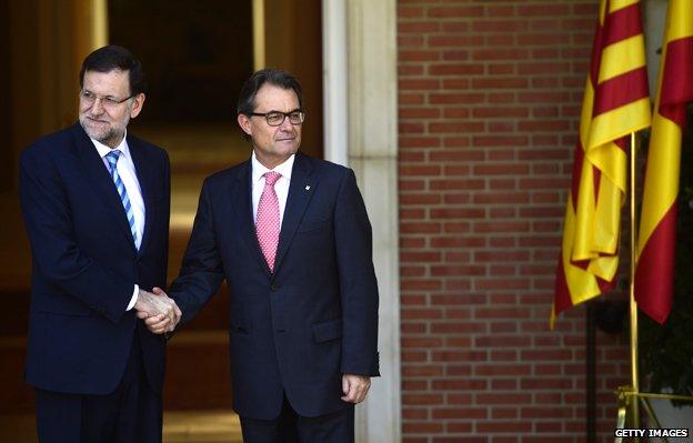 Mariano Rajoy (L) and Artur Mas (R)