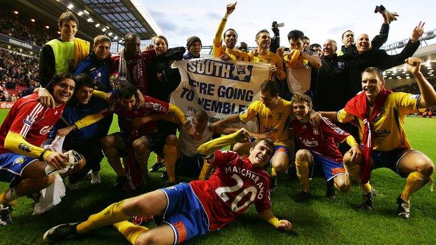 Havant and Waterlooville celebrate