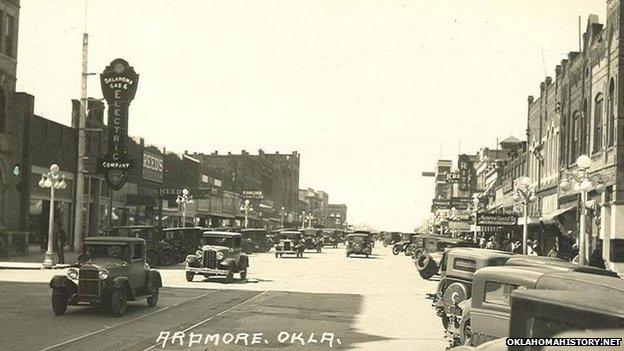 Old photo of Main Street Ardmore