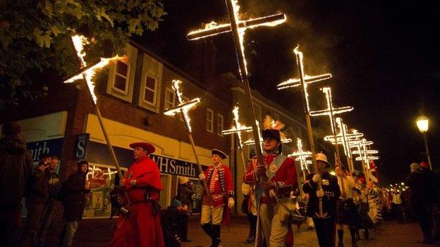 Lewes bonfire parade 2014