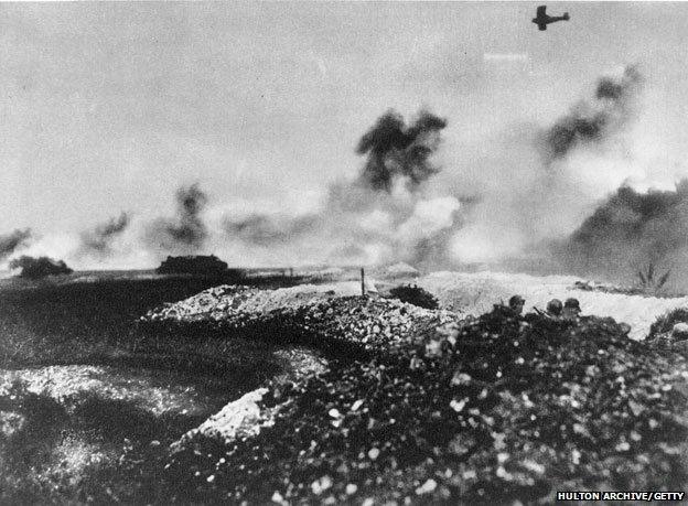 A battle on the ground and in the air near Cambrai in November 1917