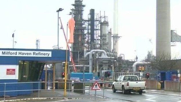 Murco refinery at Milford Haven