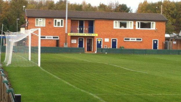 Warrington town