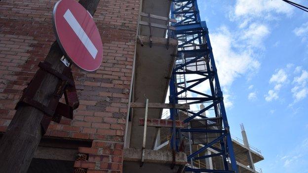 Unfinished construction site in Santa Coloma