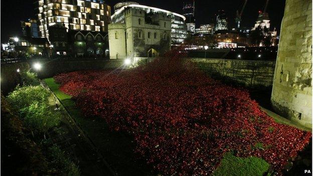 Floodlights at the poppy display