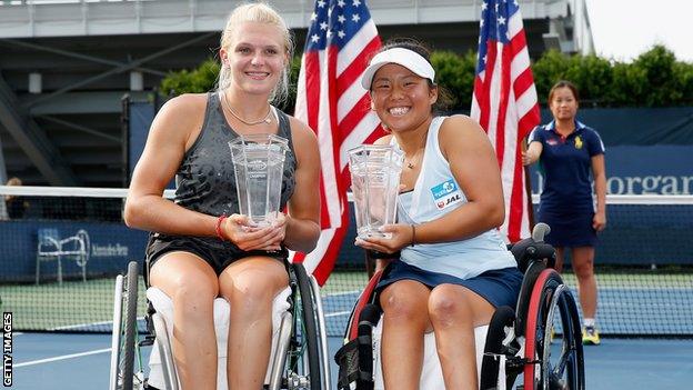 Great Britain's Jordanne Whiley and Japans Yui Kamiji