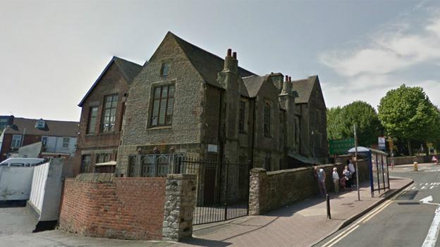 Dudley Central Mosque