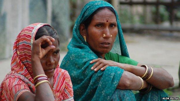 Relatives of victims of Chhattisgarh surgery