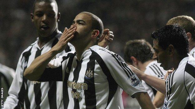 Titus Bramble and Kieron Dyer