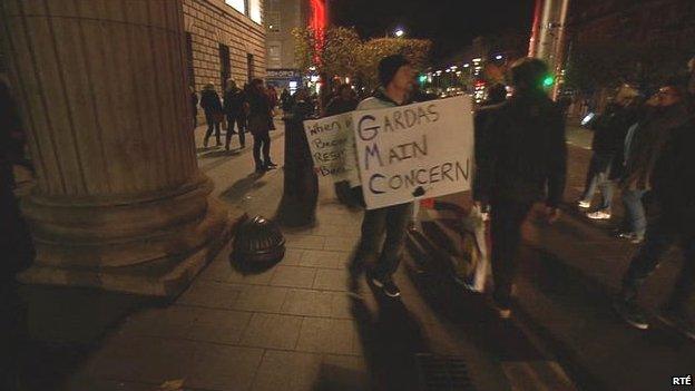 Anti-water charges protesters staged a noisy demonstration outside the GPO