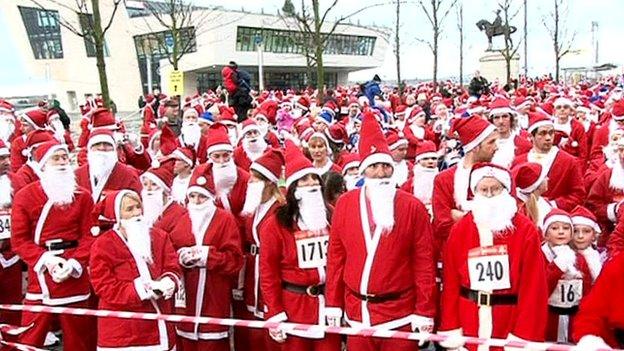 Santa Dash in Liverpool