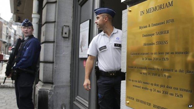 Armed officers guard the museum (9th September)