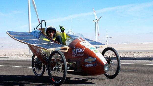 Solar-powered car in Chile, 14 November 2014