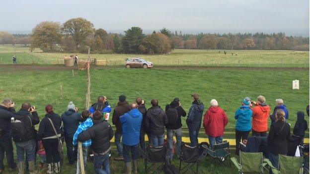 Spectators at Kinmel Park