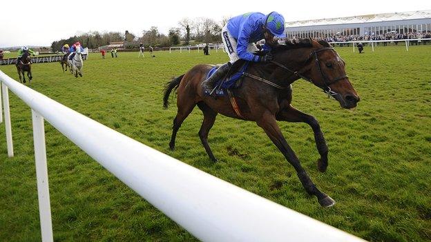 Hurricane Fly, ridden by Ruby Walsh