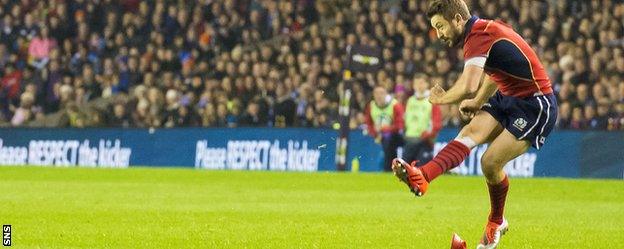 Scotland's Greig Laidlaw misses a kick to give his side a late lead