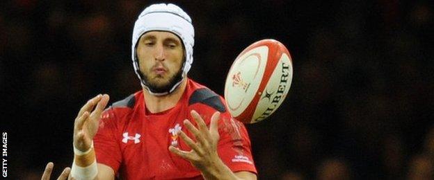 Luke Charteris