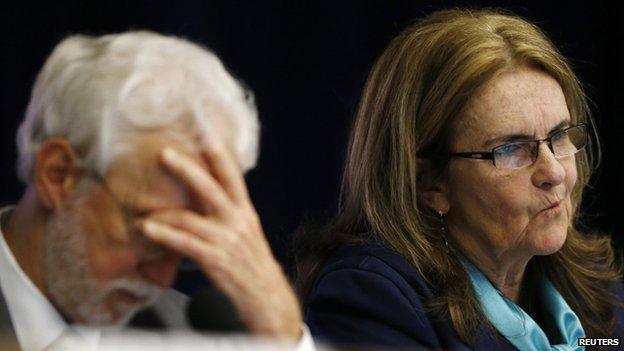 Petrobras Chief Executive Maria das Graca Silva Foster (R) listens to a question next to Chief Financial Officer Almir Barbassa during a news conference in Rio de Janeiro November 17, 2014.