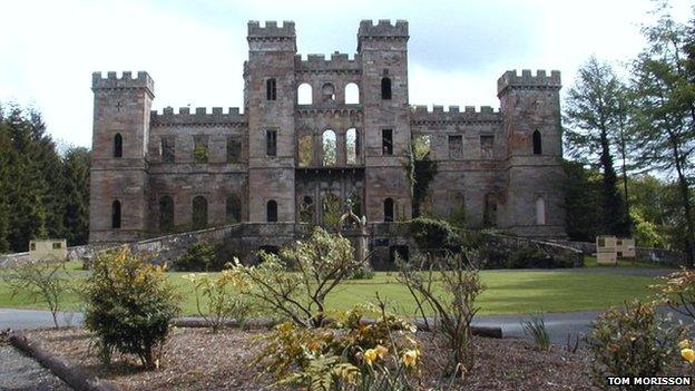 Loudon Castle